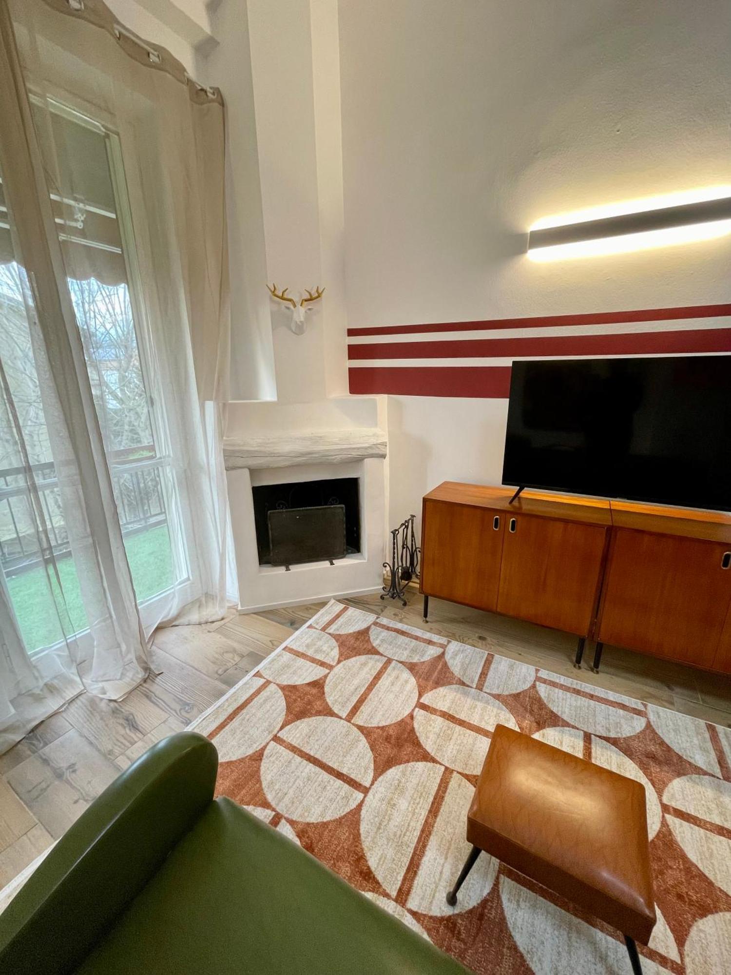 149 Borgo Ticino Suite Attico Di Lusso Con Terrazzo E Parking Privato Παβία Εξωτερικό φωτογραφία