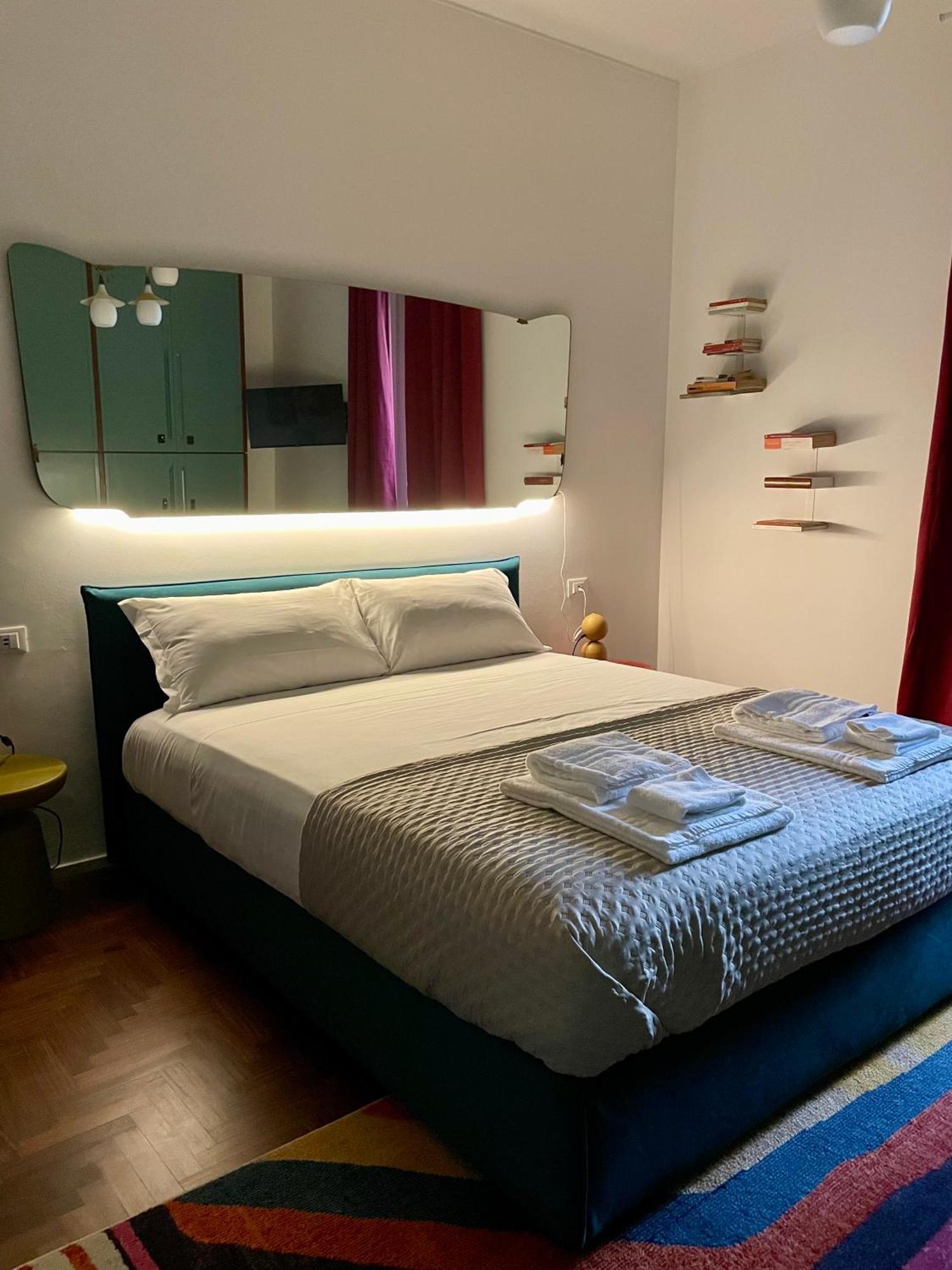149 Borgo Ticino Suite Attico Di Lusso Con Terrazzo E Parking Privato Παβία Εξωτερικό φωτογραφία